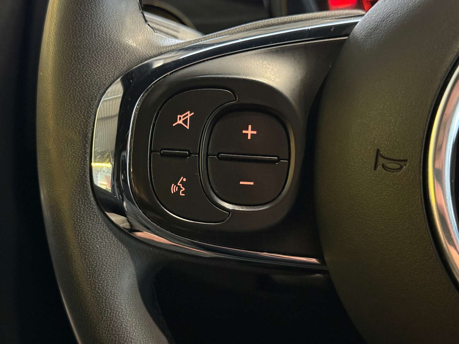 Fahrzeugbild eines Fiat 500