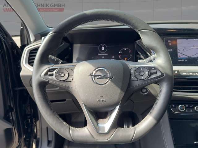 Fahrzeugbild eines Opel Grandland X