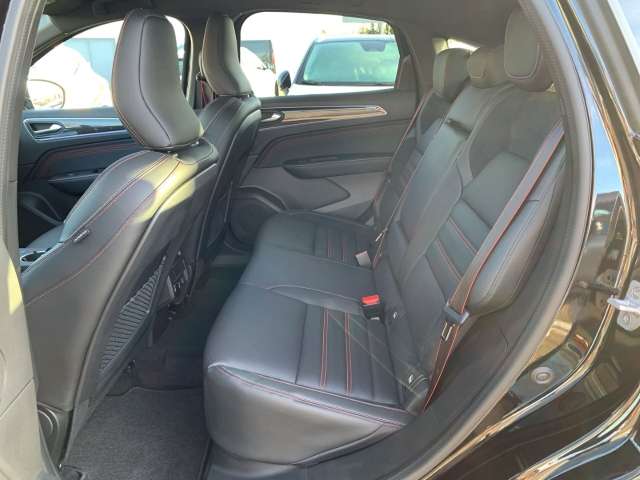 Fahrzeugbild eines Renault Arkana