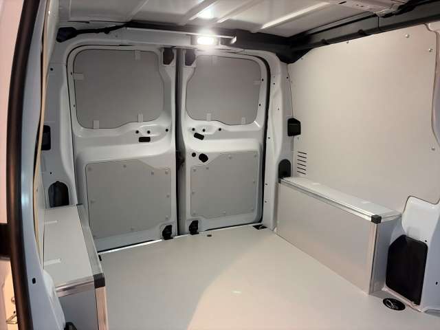 Fahrzeugbild eines Opel Vivaro