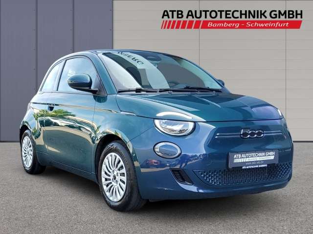 Fahrzeugbild eines Fiat 500
