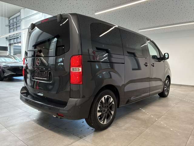 Fahrzeugbild eines Opel Zafira Life