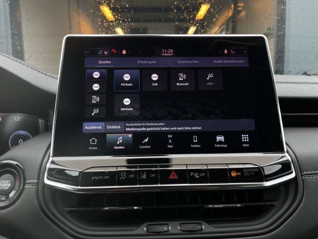 Fahrzeugbild eines Jeep Compass