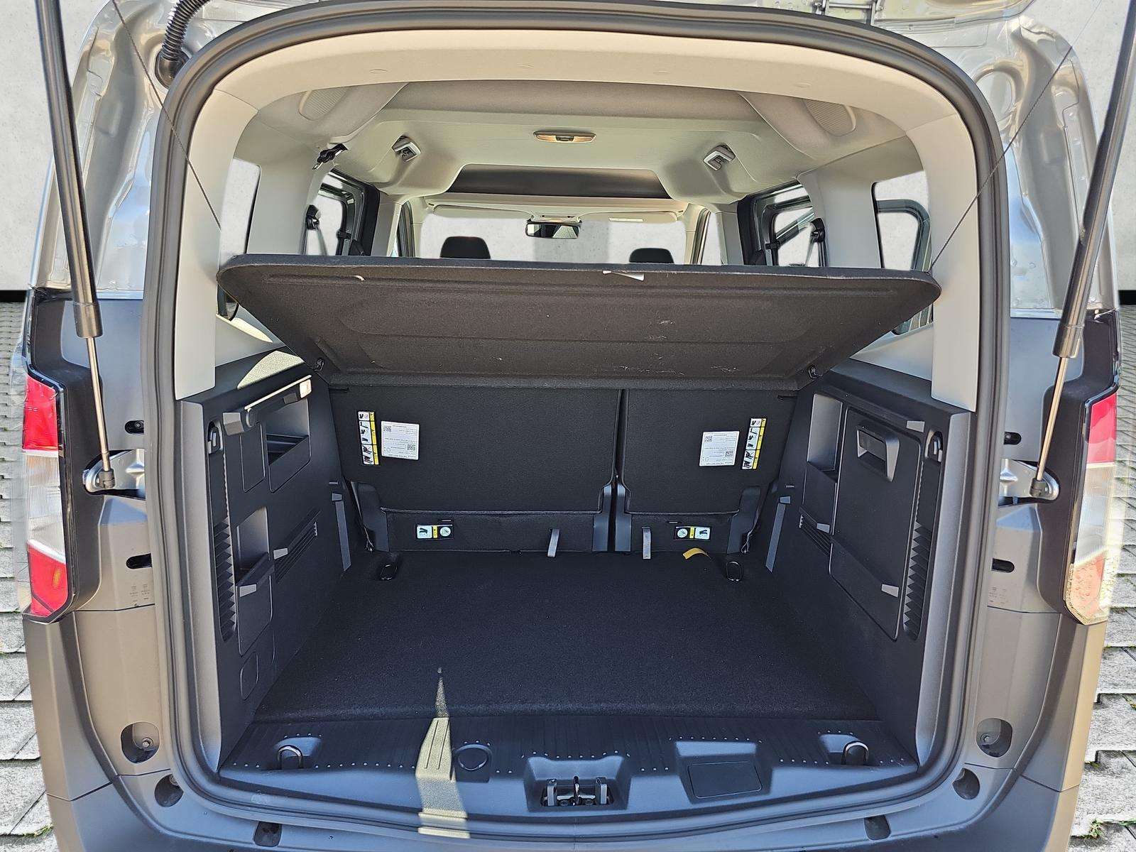 Fahrzeugbild eines Ford Tourneo Courier