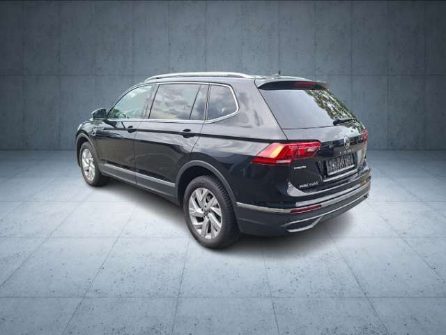 Fahrzeugbild eines Volkswagen Tiguan Allspace