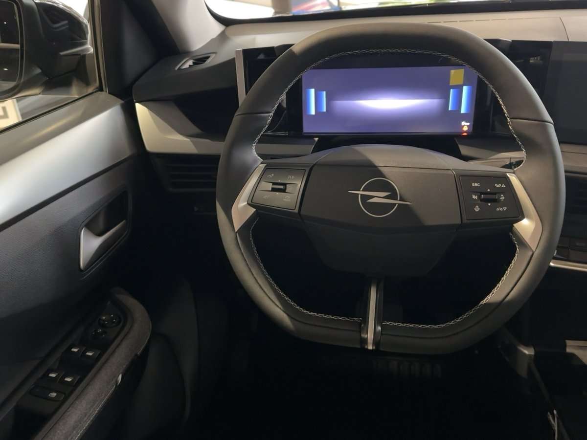 Fahrzeugbild eines Opel Frontera