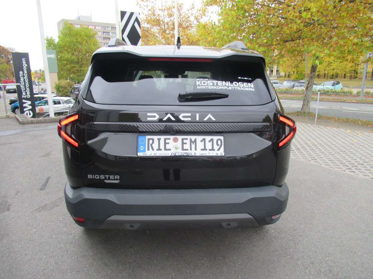 Fahrzeugbild eines Dacia Bigster