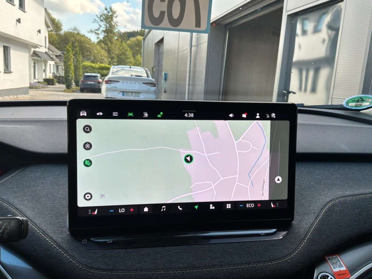 Fahrzeugbild eines Skoda ELROQ