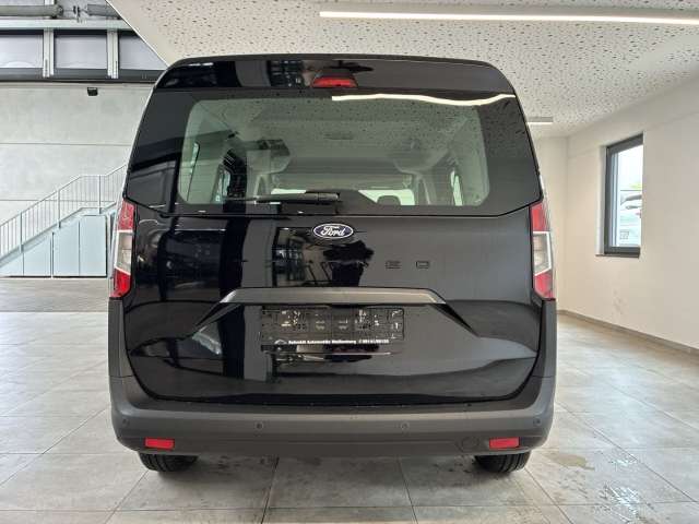 Fahrzeugbild eines Ford Tourneo Courier