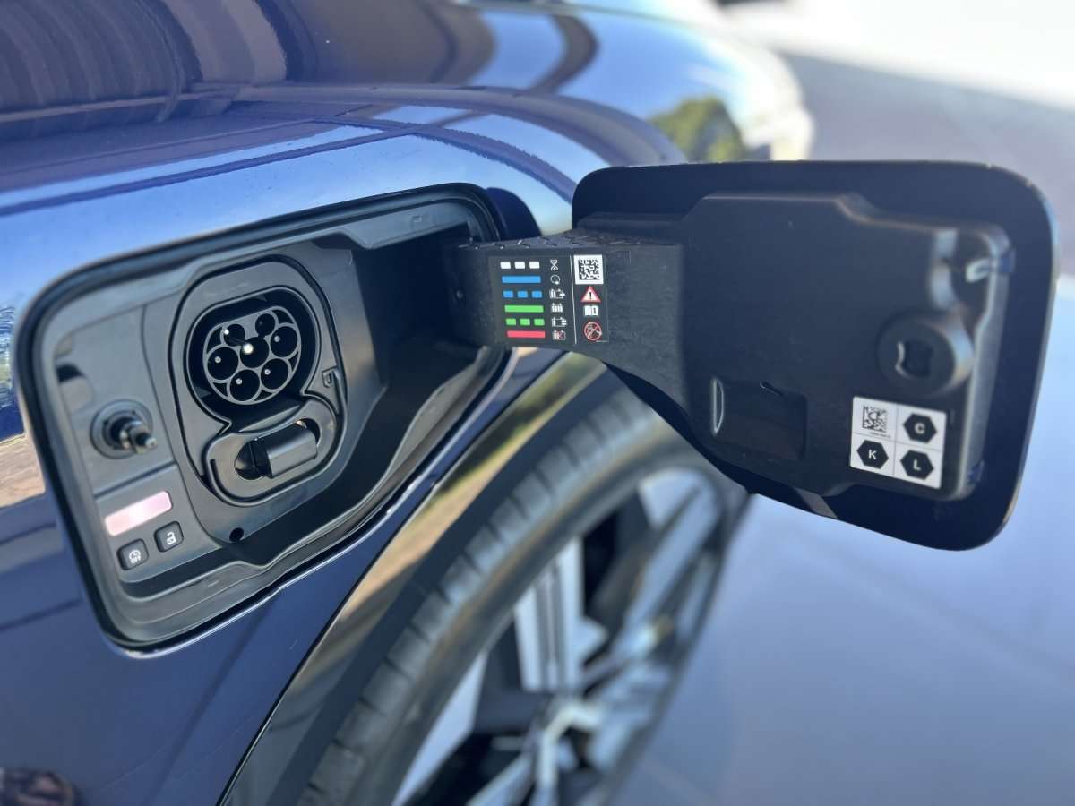 Fahrzeugbild eines Renault Megane E-TECH