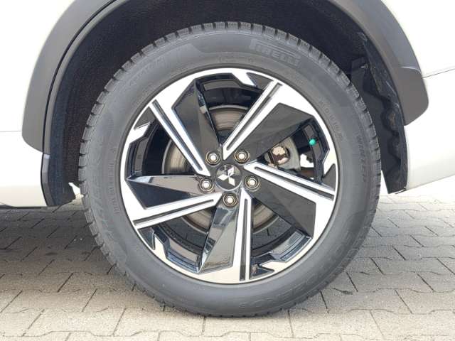 Fahrzeugbild eines Mitsubishi Eclipse Cross