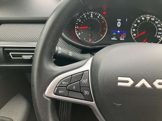 Fahrzeugbild eines Dacia Jogger
