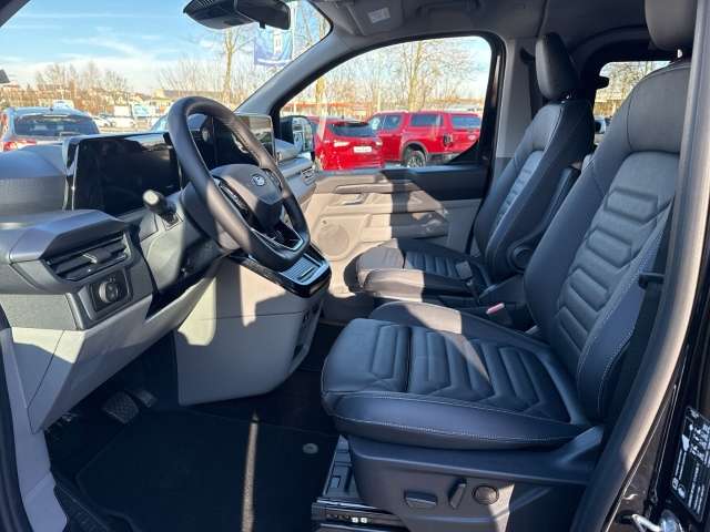 Fahrzeugbild eines Ford Tourneo Custom