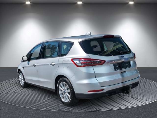 Fahrzeugbild eines Ford S-MAX