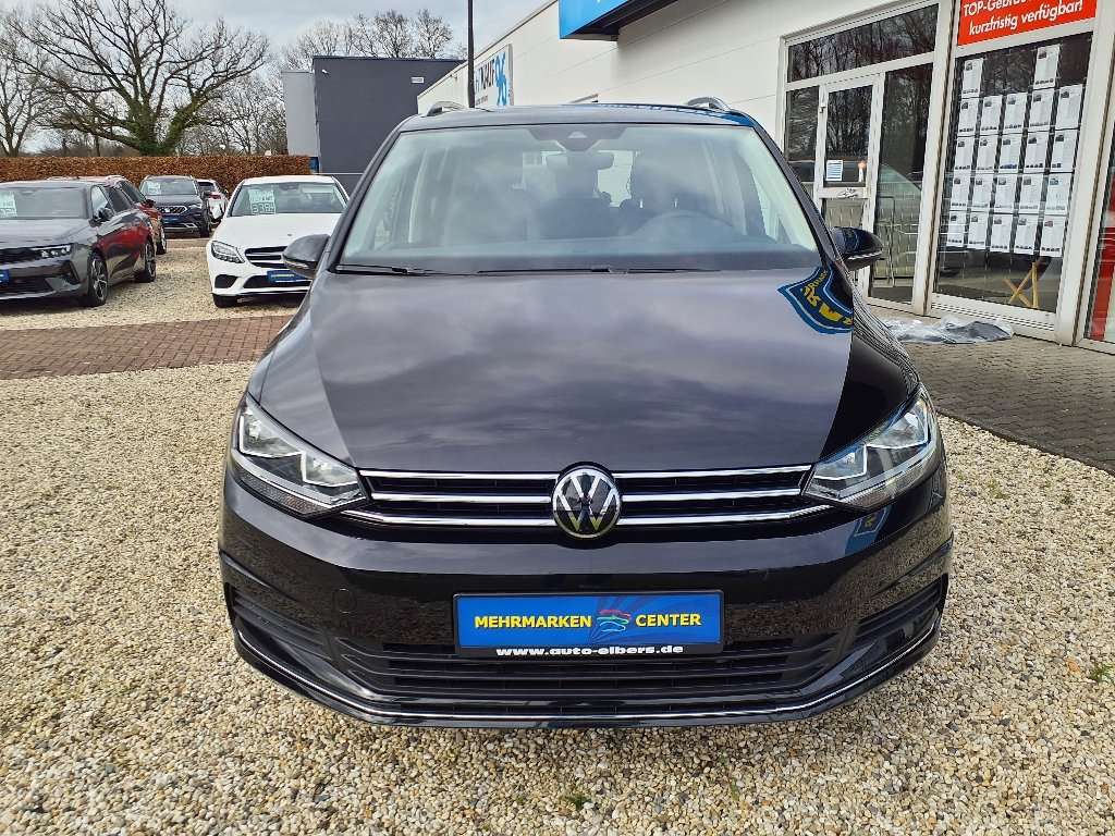 Fahrzeugbild eines Volkswagen Touran