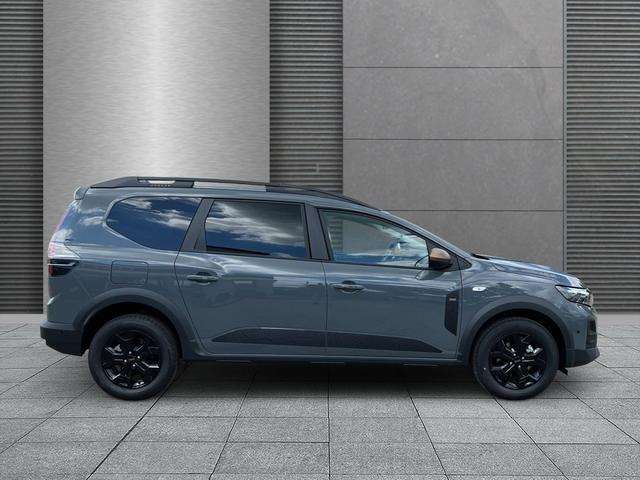 Fahrzeugbild eines Dacia Jogger