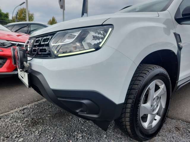 Fahrzeugbild eines Dacia Duster