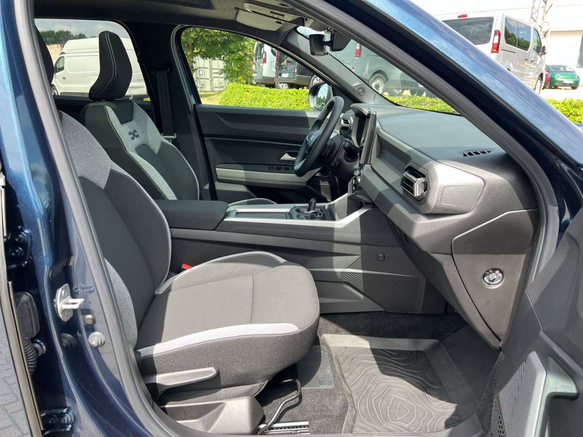 Fahrzeugbild eines Dacia Bigster