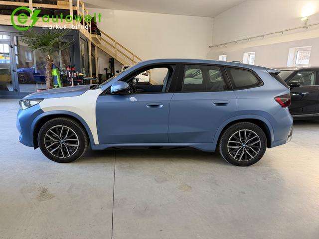 Fahrzeugbild eines BMW iX1