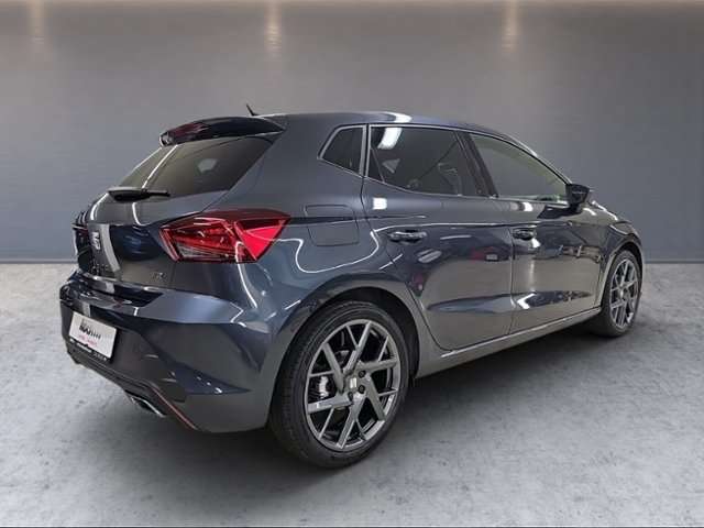 Fahrzeugbild eines SEAT Ibiza