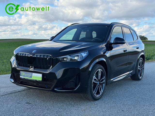 Fahrzeugbild eines BMW iX1