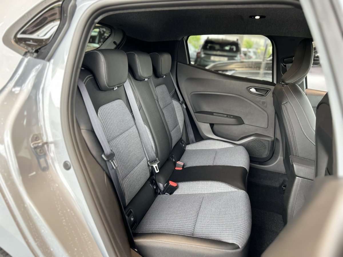 Fahrzeugbild eines Renault Clio