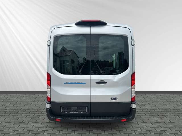 Fahrzeugbild eines Ford Transit