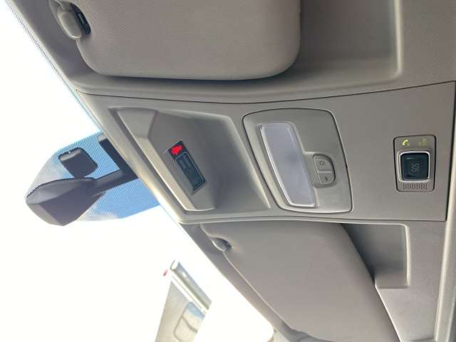 Fahrzeugbild eines Renault Express