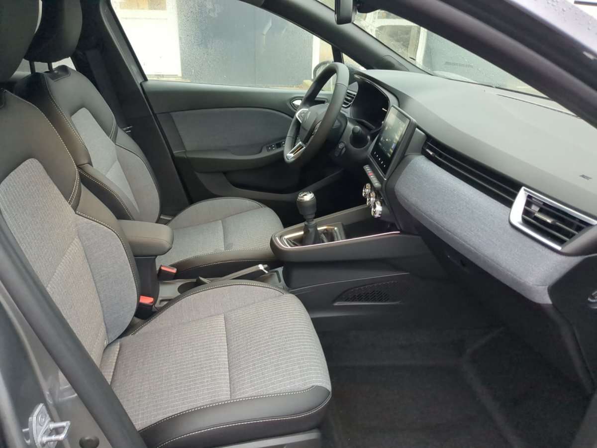 Fahrzeugbild eines Renault Clio