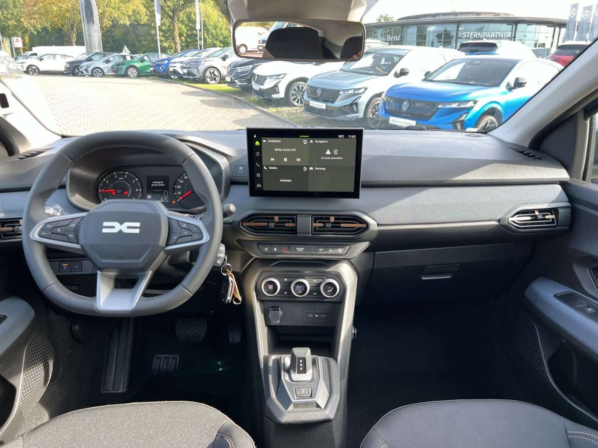 Fahrzeugbild eines Dacia Sandero