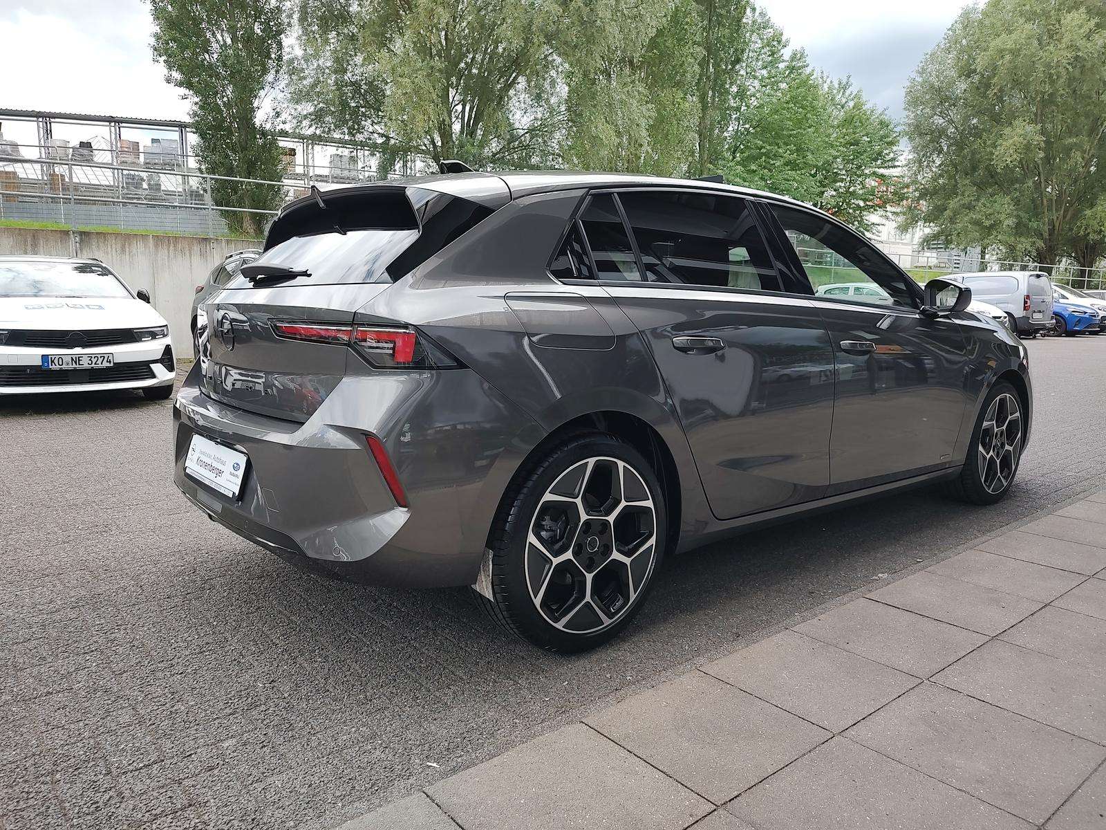 Fahrzeugbild eines Opel Astra