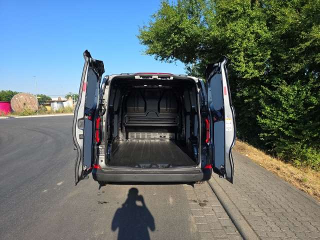 Fahrzeugbild eines Ford Transit Custom