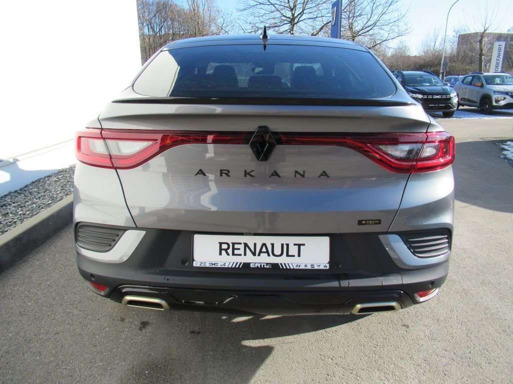 Fahrzeugbild eines Renault Arkana