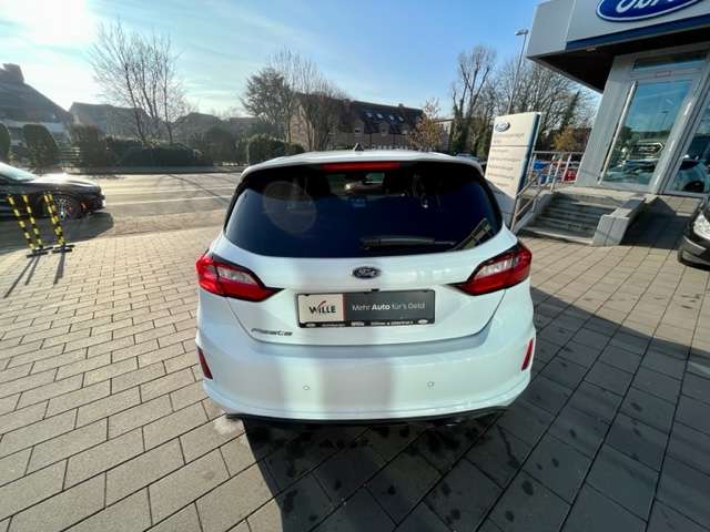 Fahrzeugbild eines Ford Fiesta