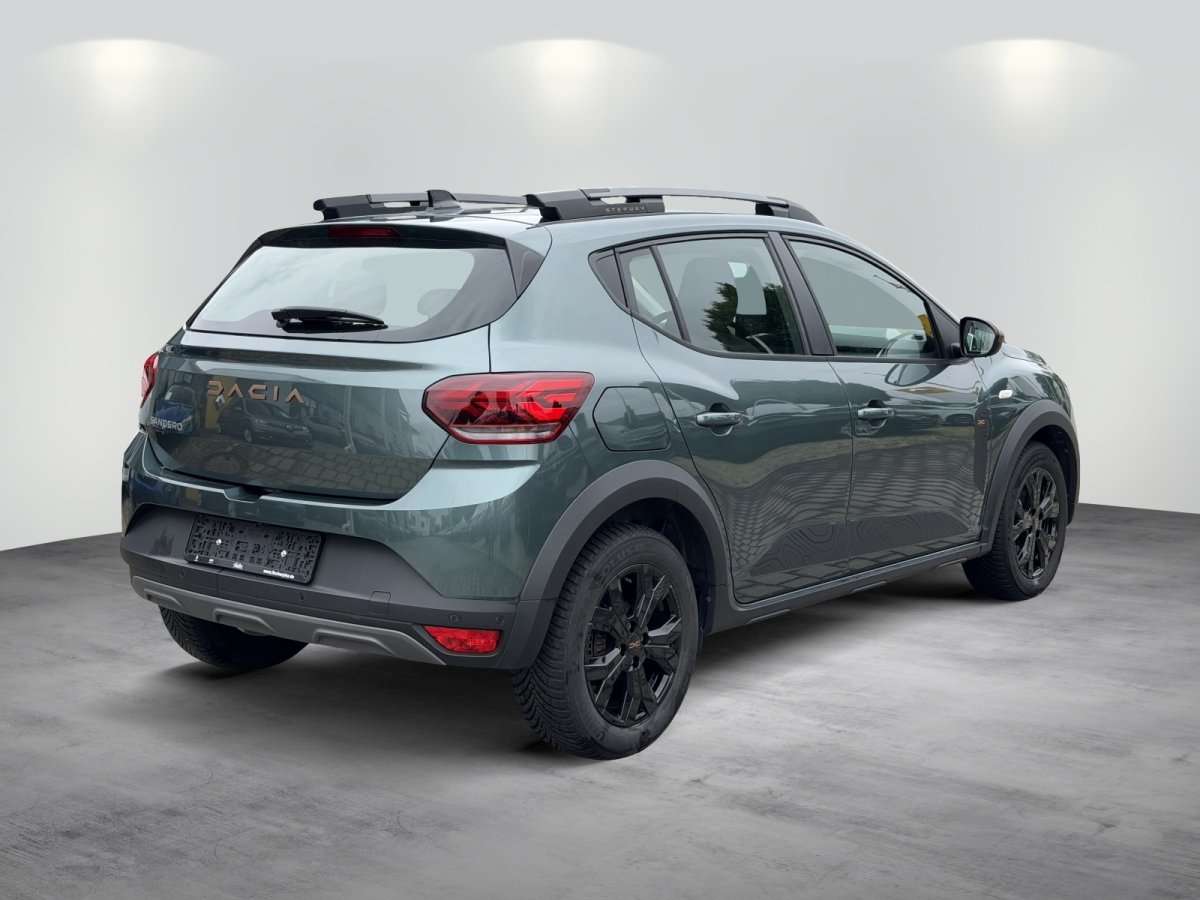 Fahrzeugbild eines Dacia Sandero