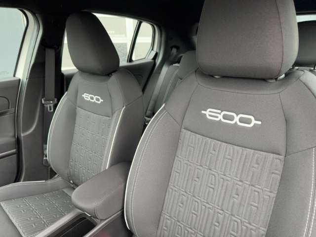Fahrzeugbild eines Fiat 600