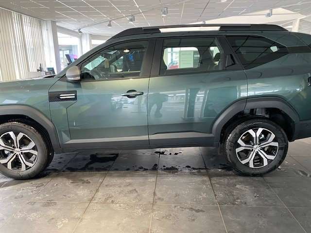 Fahrzeugbild eines Dacia Bigster