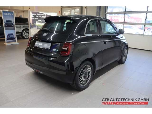 Fahrzeugbild eines Fiat 500