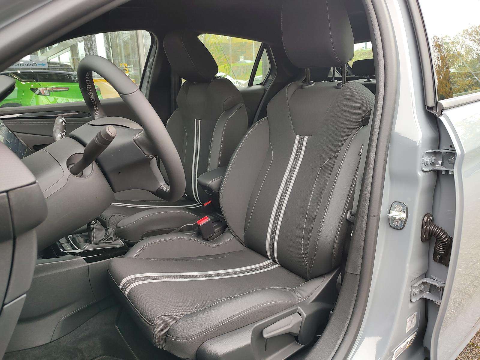 Fahrzeugbild eines Opel Corsa