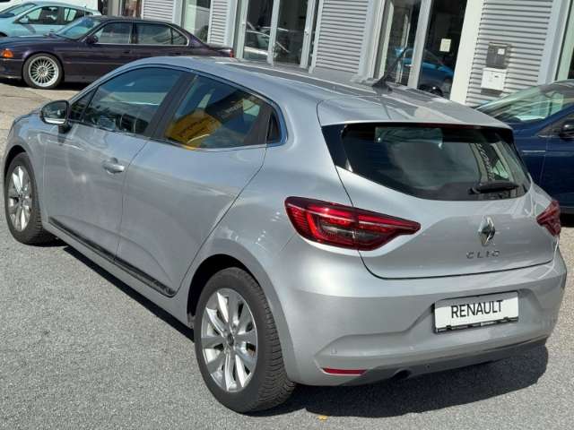 Fahrzeugbild eines Renault Clio