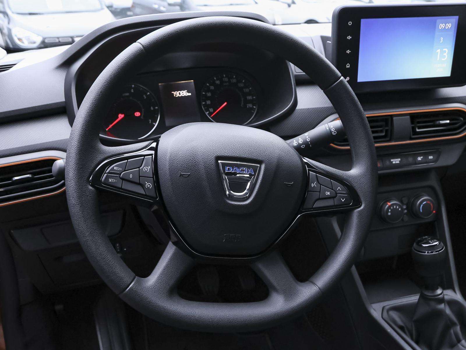 Fahrzeugbild eines Dacia Sandero