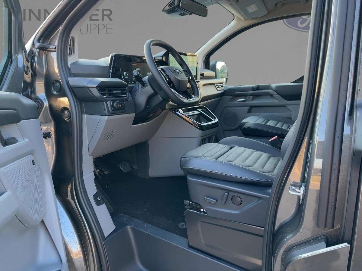 Fahrzeugbild eines Ford Tourneo Custom