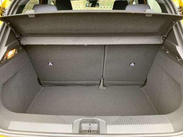Fahrzeugbild eines Renault 5 E-TECH