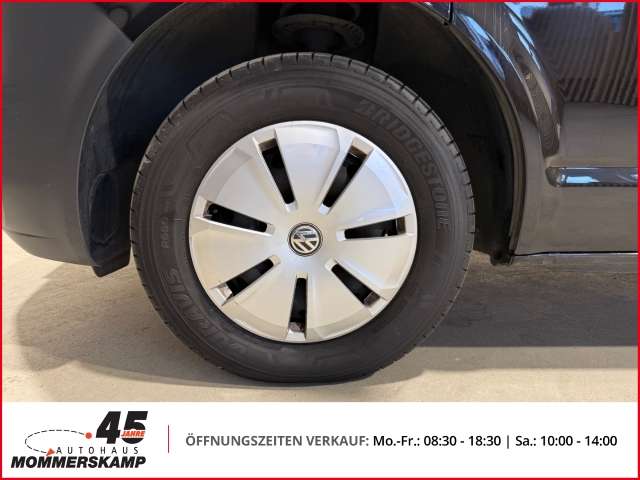 Fahrzeugbild eines Volkswagen Caravelle