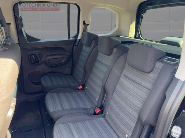 Fahrzeugbild eines Opel Combo Life