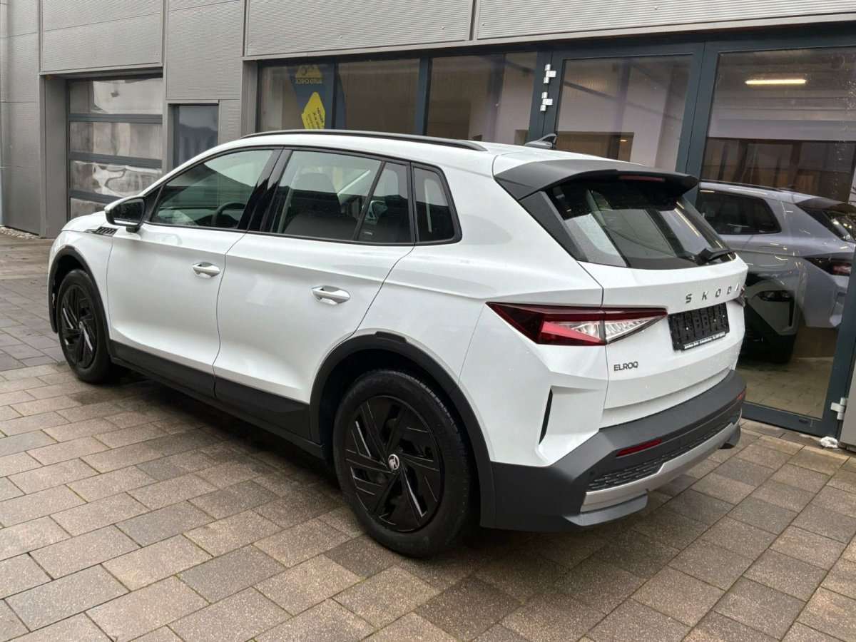 Fahrzeugbild eines Skoda ELROQ