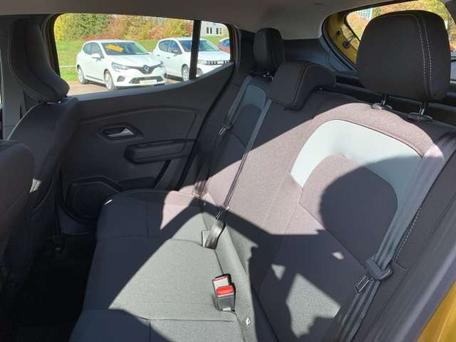 Fahrzeugbild eines Dacia Sandero