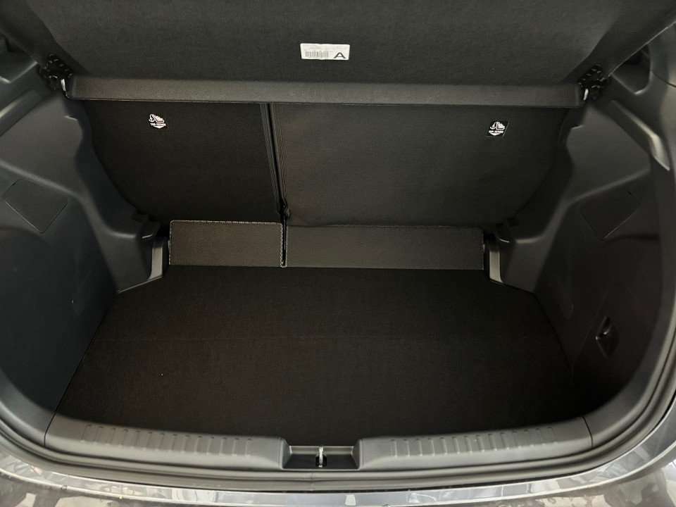 Fahrzeugbild eines Mazda Mazda2 Hybrid