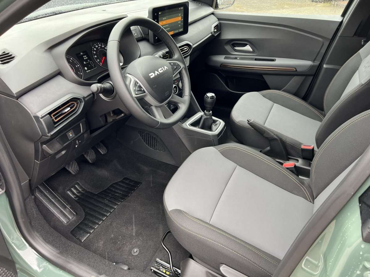 Fahrzeugbild eines Dacia Sandero