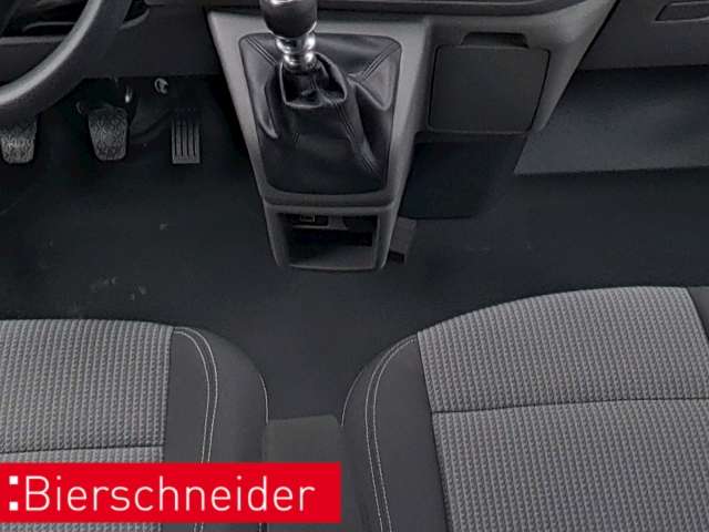 Fahrzeugbild eines Volkswagen Caravelle